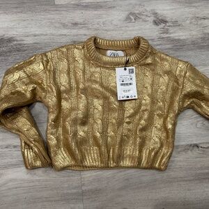 Golden sweater 8 years old